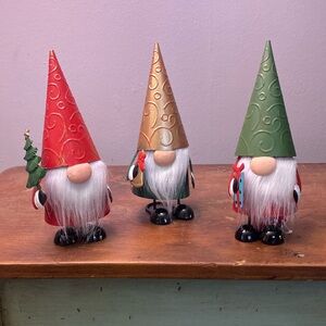 NWT- Trio of Red, Gold &,Green- Metal Holiday Bobble Gnome Decorations 🎄🔔🎁